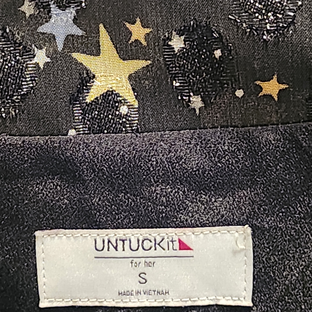 UNTUCKit Black Star Pattern Blouse - image 5